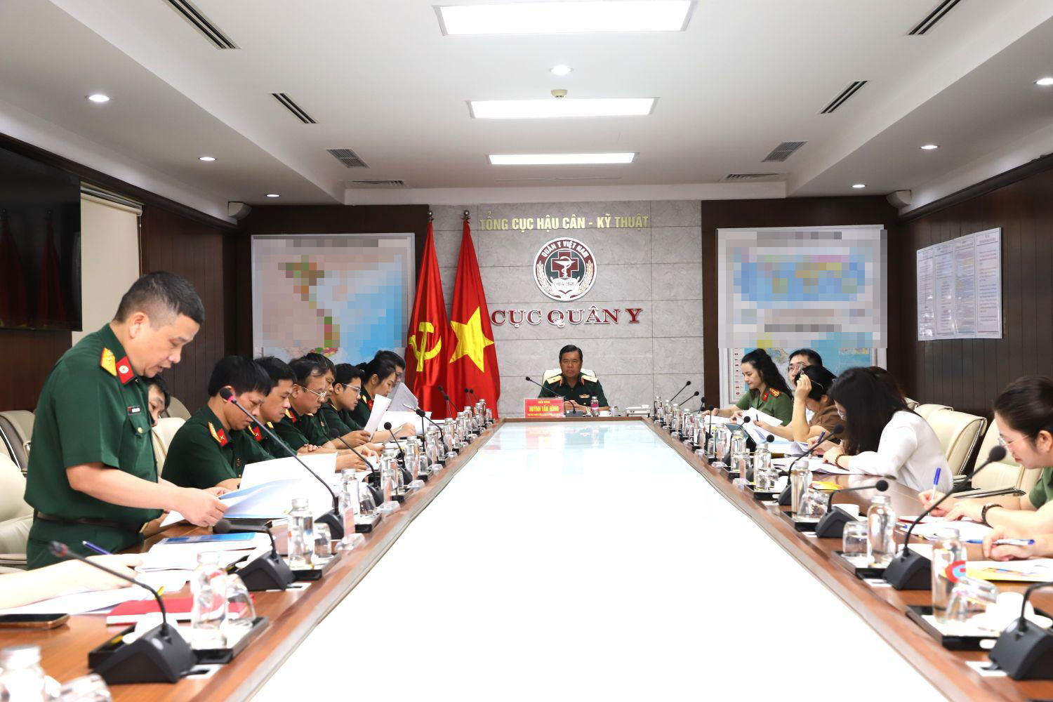 Xây dựng Nghị định về huy động ngành y tế khi có chiến tranh và tình trạng khẩn cấp

